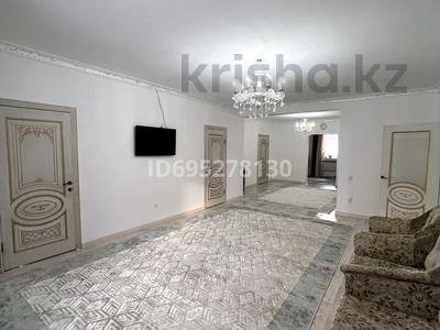 Отдельный дом · 5 комнат · 200 м² · 10 сот., Актобе за 35 млн ₸