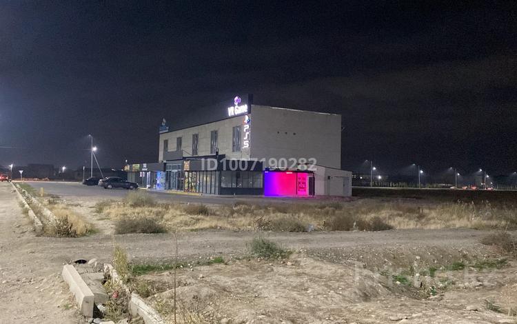 Свободное назначение, магазины и бутики, склады, салоны красоты, медцентры и аптеки, студии · 23 м² за 115 000 〒 в Таразе, мкр Улы Дала — фото 2