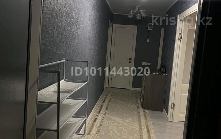 3-бөлмелі пәтер · 70 м² · 6/9 қабат, Сазда-1, Абылхайыр хан, бағасы: 180 000 ₸ в Актобе — фото 2