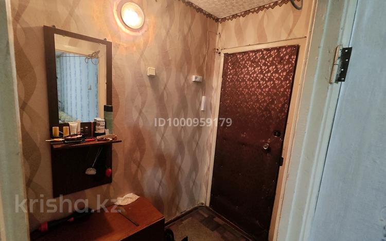 3-комнатная квартира · 50.3 м² · 4/5 этаж, Комарова 10 за 5.5 млн 〒 в Алтае — фото 2