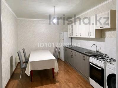 Отдельный дом · 4 комнаты · 100 м² · 8 сот., Роза Багланова 28 — Всё рядом пересечение массив Арай и Арай 2 за 45 млн ₸ в Таразе