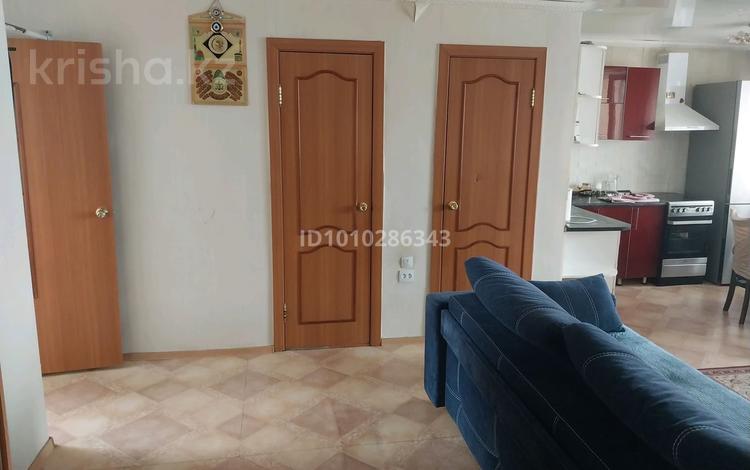 3-бөлмелі пәтер · 58.2 м² · 4/6 қабат, Космическая 21 — космическая михаэлиса, бағасы: 35 млн ₸ в Усть-Каменогорске, Ульбинский — фото 2