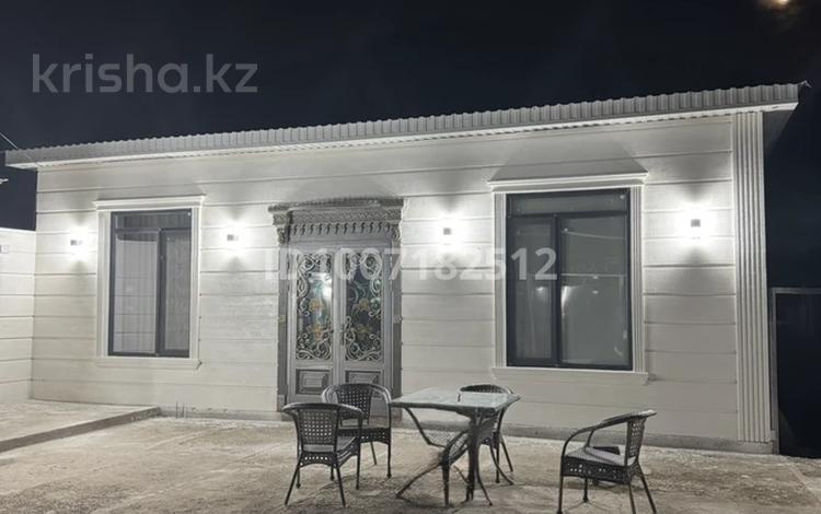 Отдельный дом · 4 комнаты · 180 м² · 4 сот., Абу Сарсенбаева 14 — Старый базар , Алиевский мост за 60 млн 〒 в Атырау — фото 2