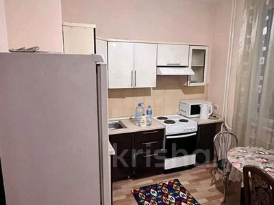 2-комнатная квартира, 57 м², 6/10 этаж помесячно, Бокейхана — Напротив парку президентскому, рядом поликлиника 9, во дворе школа. за 280 000 〒 в Астане, Есильский р-н