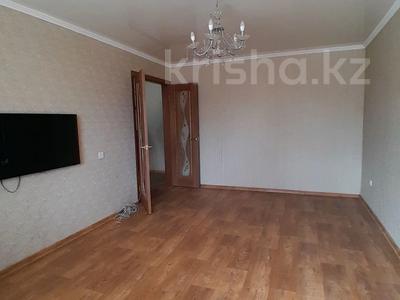 2-комнатная квартира · 51 м² · 2/5 этаж, Абулхаир хана 2/2 за 17.9 млн 〒 в Уральске