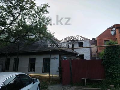 Жеке үй · 4 бөлме · 140 м² · 3.6 сот., Толстого 99, бағасы: 39 млн ₸ в Уральске, мкр Школьник