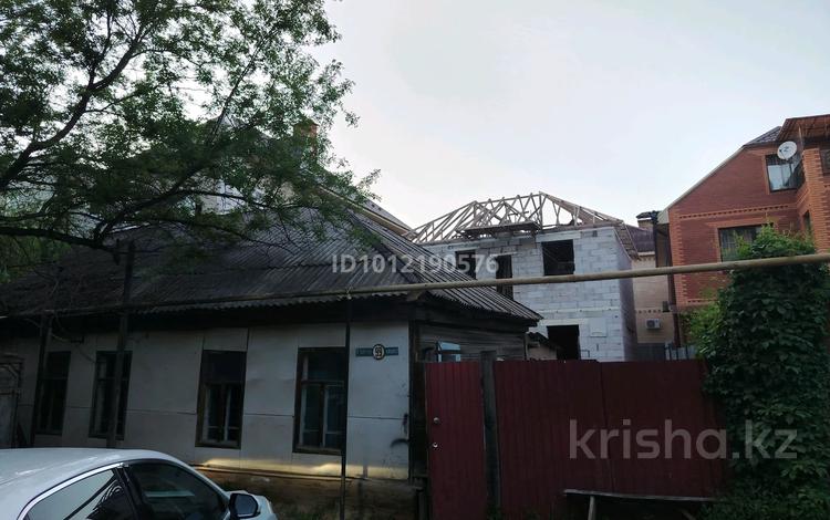 Жеке үй · 4 бөлме · 140 м² · 3.6 сот., Толстого 99, бағасы: 39 млн ₸ в Уральске, мкр Школьник — фото 4