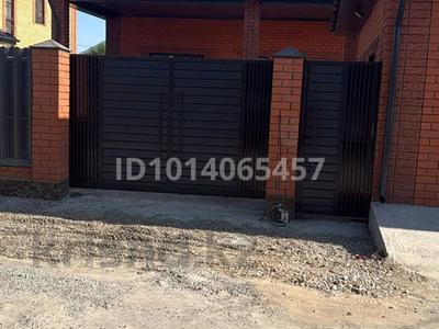 Жеке үй · 4 бөлме · 150 м² · 5 жүзд., 2 ш/а. — Газиза Жубанов- марат оспанова. район сазда, бағасы: 75 млн ₸ в Актобе, мкр 8