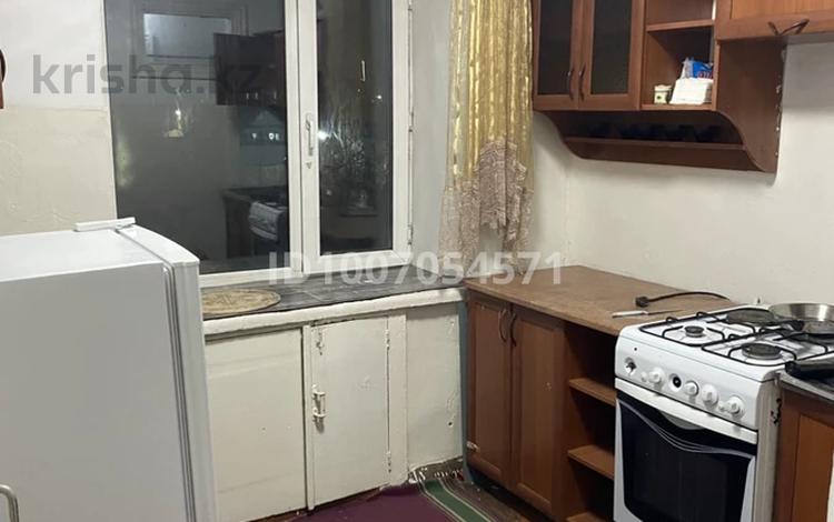 2-комнатная квартира · 45 м² · 4/5 этаж, 66квартал 7 за 110 000 ₸ в Семее — фото 2