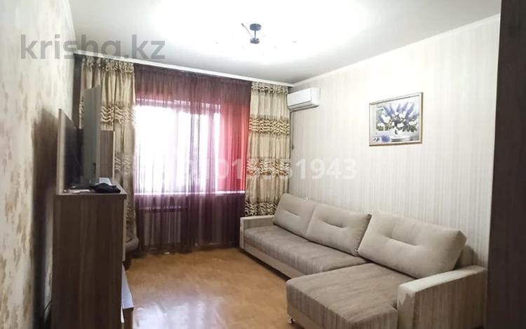 1-бөлмелі пәтер · 40 м² · 3/9 қабат, Ақсай-4 ш/а. 83 — Сайын Ұлықбек, бағасы: 27 млн ₸ в Алматы, Ауэзовский р-н — фото 2