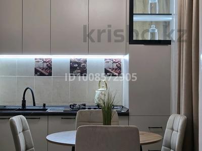 2-бөлмелі пәтер · 45 м² · 2/5 қабат, Айтбаева 33, бағасы: 14 млн 〒 в 