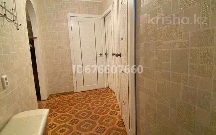3-комнатная квартира · 62 м² · 3/5 этаж, Жаманкулова 4/1 за 14 млн ₸ в Актобе, мкр Москва — фото 2