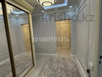 3-комнатная квартира · 87 м² · 1/9 этаж, мкр. Алмагуль, Алмагуль 11 за 30 млн ₸ в Атырау