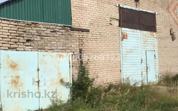 Промбаза · 67 соток, Универсальная 42 — Промзона за 1 млн ₸ в Петропавловске — фото 2