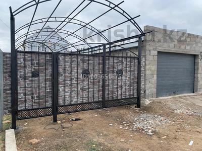 Отдельный дом · 5 комнат · 160 м² · 5 сот., мкр. Зачаганск пгт, Атамекен 93 за 24 млн ₸ в Уральске