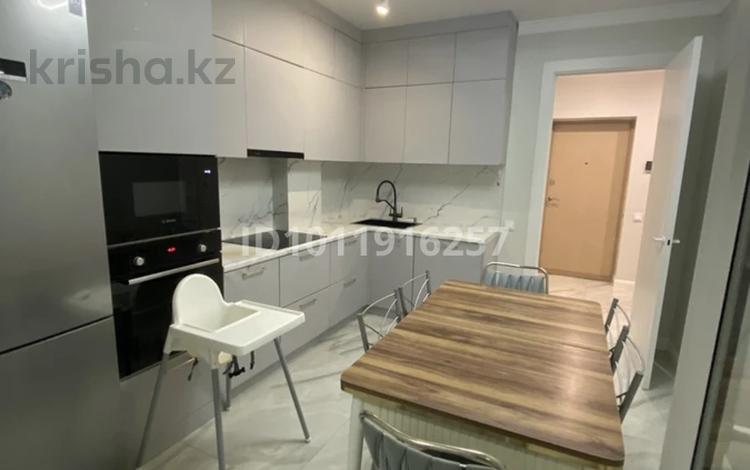 3-комнатная квартира · 77 м² · 2/9 этаж, ул. Жумекена Нажимеденова 29 за 62 млн ₸ в Астане, Сарайшык р-н — фото 2