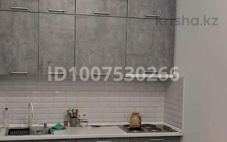2-комнатная квартира · 42 м² · 3/10 этаж, А. Бокейханова 3б за 250 000 ₸ в Астане, Есильский р-н — фото 2