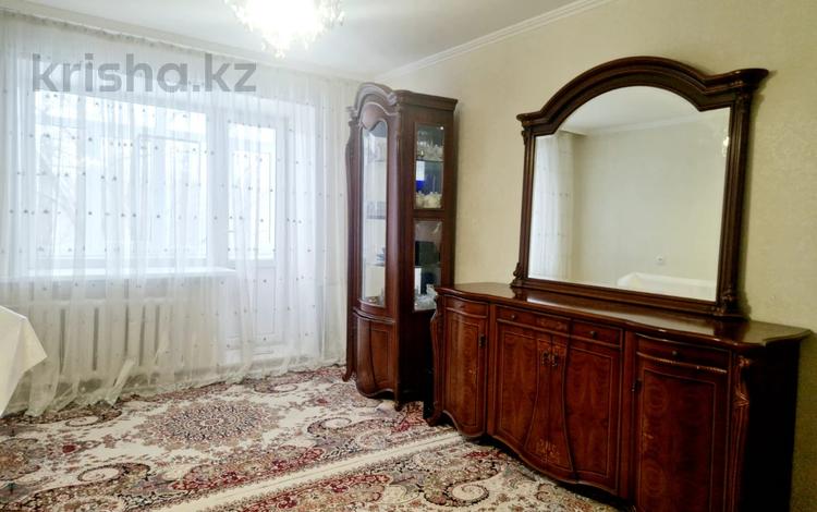 3-бөлмелі пәтер · 59 м² · 3/10 қабат, Юго-Восток ш/а., Строителей, бағасы: 22 млн ₸ в Караганде, Казыбек би р-н — фото 2