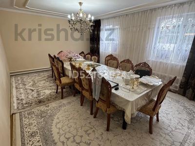 Отдельный дом · 5 комнат · 106 м² · 10 сот., Старый город, Спецавтобаза 3 54 — Первый поворот налево после магазина Разия за 16 млн ₸ в Актобе