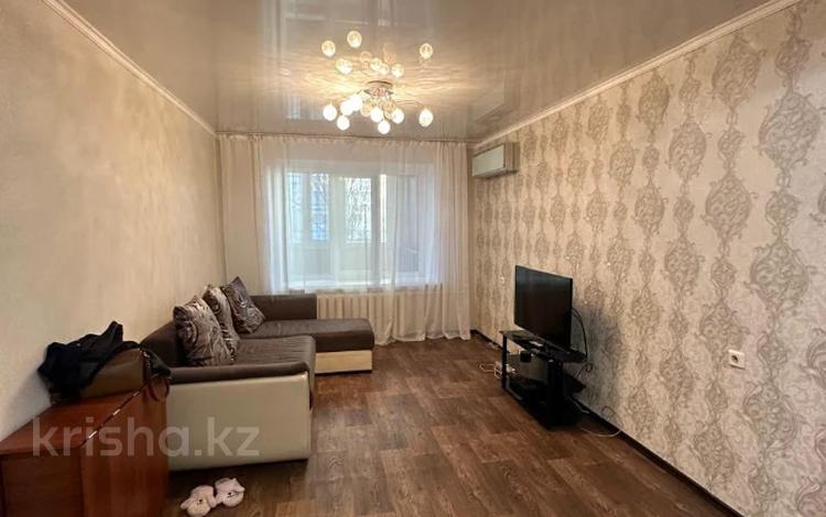 2-комнатная квартира · 54.6 м² · 1/10 этаж, Гагарина за 19 млн ₸ в Уральске — фото 2