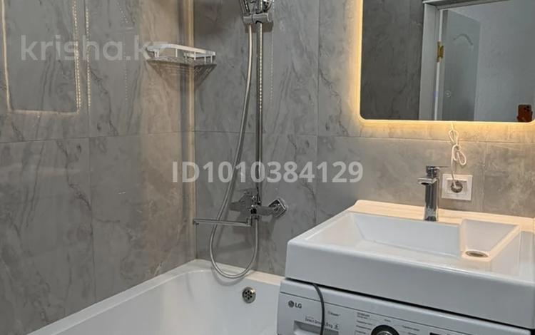 1-комнатная квартира · 35 м² · 3/5 этаж, Старый город, Айтеке Би 45 — Казахтелеком за 13 млн 〒 в Актобе — фото 2