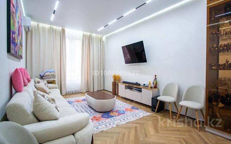 3-бөлмелі пәтер · 92.7 м² · 3/12 қабат, Сейфуллина — Макатаева, бағасы: 95 млн ₸ в Алматы, Алмалинский р-н — фото 93