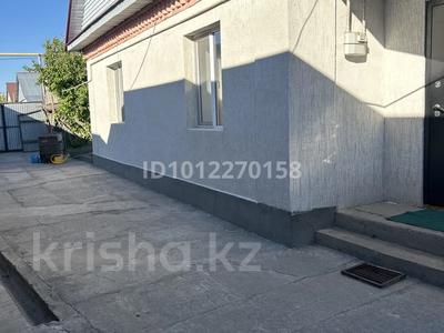 Отдельный дом · 5 комнат · 100 м² · 10 сот., Молдагулова 23 — Пересечение Молдагулова Ногайбвй за 40 млн ₸ в Зайсане