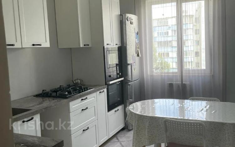 2-бөлмелі пәтер · 70 м² · 7/9 қабат, мкр Мамыр-4, Шаляпина, бағасы: 44.5 млн 〒 в Алматы, Ауэзовский р-н — фото 8