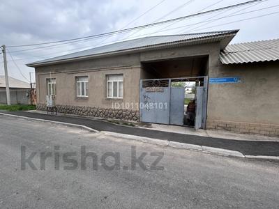 Отдельный дом · 5 комнат · 1000 м² · 10 сот., мкр Катынкопыр, Муса Каскабаев 12 — Самал базар за 50 млн 〒 в Шымкенте, Абайский р-н
