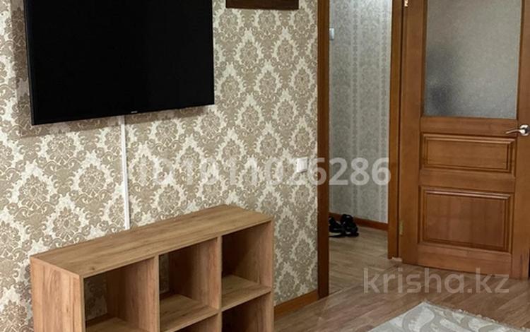 2-комнатная квартира · 52 м² · 4/9 этаж, улица Айкеша Ибраева 156 за 25 млн ₸ в Семее, Красный Кордон — фото 2