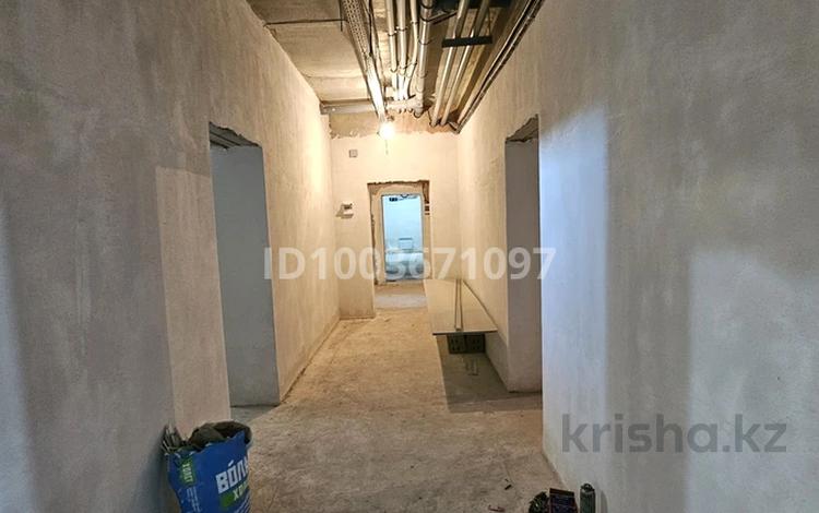 Свободное назначение · 300 м² за 33 млн ₸ в Актобе, мкр. Алтын орда — фото 2