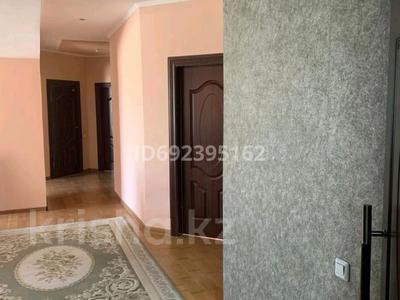 Жеке үй • 4 бөлмелер • 275 м² • 6 сот., Рыскулбекова 96, бағасы: ~ 50 млн 〒 в Семее