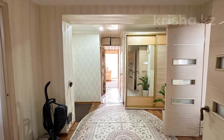 4-комнатная квартира · 90 м² · 4/5 этаж, Алдабергенова 86 за 27 млн 〒 в Талдыкоргане — фото 2