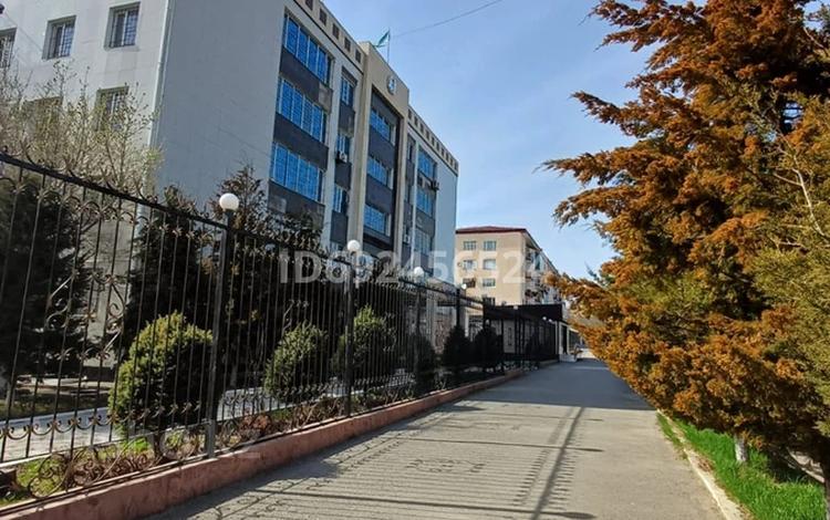 3-комнатная квартира, 60 м², 2/5 этаж, Алтынсарина 1 за 17 млн 〒 в Кентау — фото 2