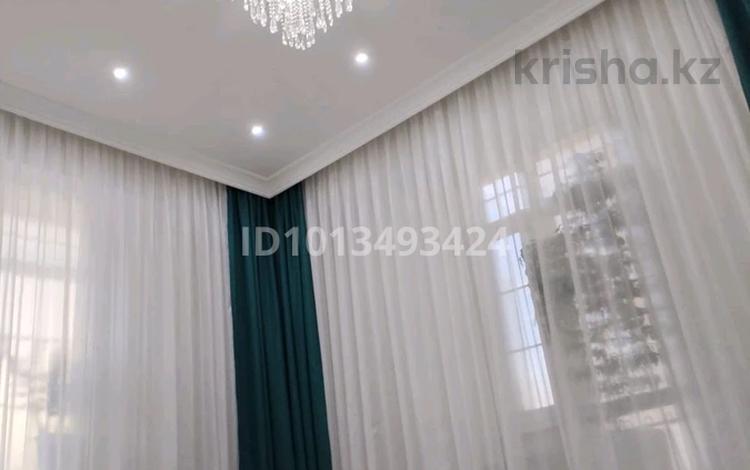 3-бөлмелі пәтер · 93.2 м² · 1/9 қабат, 17-ш/а. 25, бағасы: 45 млн ₸ в Актау, 17-й мкр — фото 2