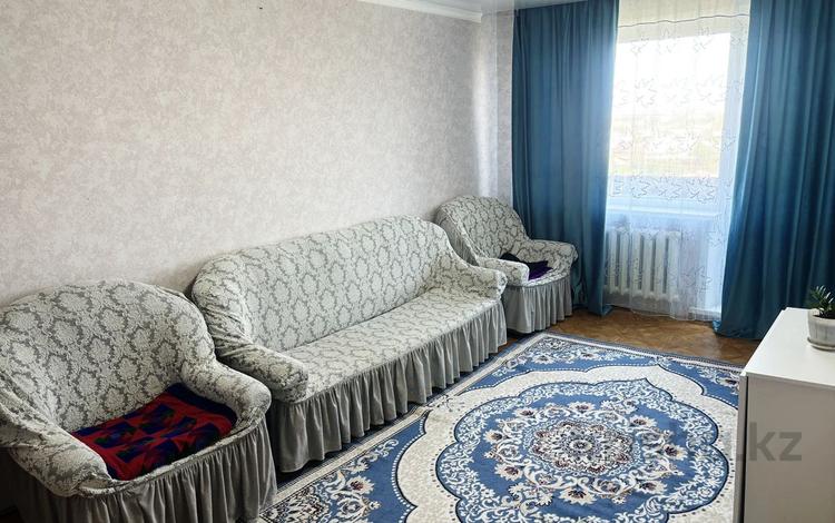 2-комнатная квартира · 45 м² · 5/5 этаж, 40 лет победы 46 за 6.5 млн ₸ в Шахтинске — фото 2