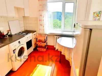 1-комнатная квартира · 33 м² · 3/5 этаж, Самал за 9.3 млн 〒 в Талдыкоргане, мкр Самал