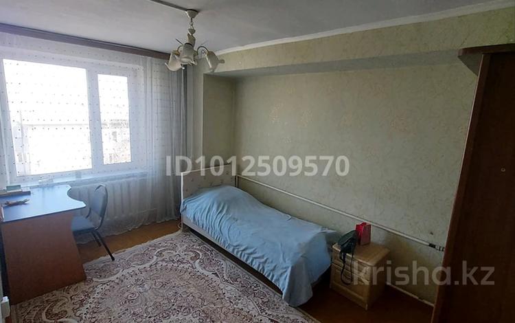 3-бөлмелі пәтер · 80 м² · 4/5 қабат, Умиралиева 62 — Бывшая Ленина -Гоголя, бағасы: 250 000 ₸ в Каскелене — фото 2