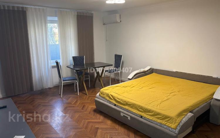 1-бөлмелі пәтер · 40 м² · 1/5 қабат, Беним ана 10, бағасы: 200 000 ₸ в  — фото 2