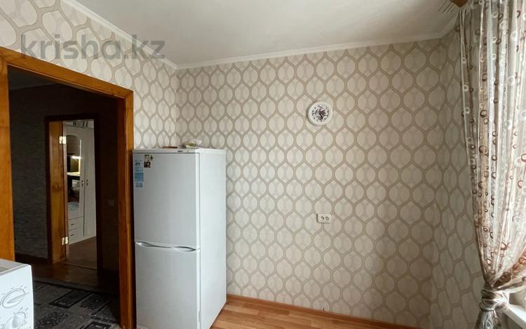 1-комнатная квартира, 34 м², 5/9 этаж, хименко за 13.5 млн 〒 в Петропавловске — фото 2