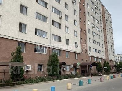 2-бөлмелі пәтер, 61 м², мкр Аксай-1, бағасы: 39.5 млн 〒 в Алматы, Ауэзовский р-н