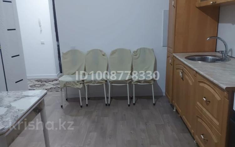 2-бөлмелі пәтер · 70 м² · 2/5 қабат, жилой массив Есет Батыр 10/9, бағасы: 120 000 ₸ в Актобе — фото 2