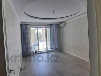 3-комнатная квартира · 84 м² · 2/10 этаж, мкр Юго-Восток, Строителей 33/1 — Шахтёров-Сатыбалдина за 37.5 млн 〒 в Караганде, Казыбек би р-н