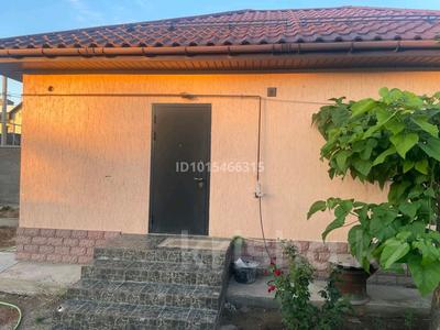 Жеке үй · 2 бөлме · 80 м² · 8 жүзд., Бесагаш 383 — Напротив Астер авто по Талгарскому тракту, бағасы: 300 000 ₸