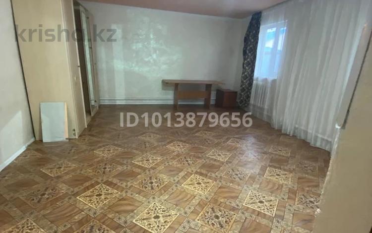 Отдельный дом · 2 комнаты · 80 м² · 9 сот., мкр Жулдыз, Мұхамбедьяров 69 — Мешіт көшесінде за 12 млн ₸ в Атырау — фото 2
