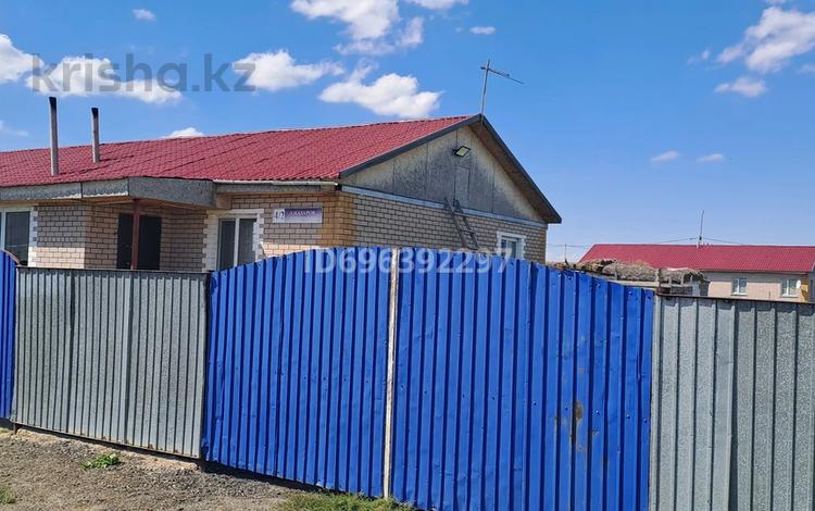 Часть дома · 3 комнаты · 76 м² · 10 сот., Оразак, Назарова 4/2 за 7.5 млн ₸ в Акмолинской обл. — фото 2