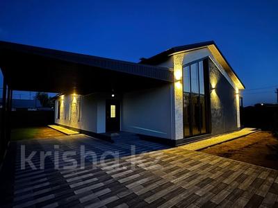 Отдельный дом · 4 комнаты · 150 м² · 7.5 сот., Озёрная 18А за 82 млн ₸ в Мичуринское