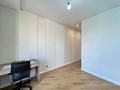 4-комнатная квартира · 140 м² · 11/12 этаж, Жумекен Нажимеденов 28 — Дизайнерский ремонт с дорогим ремонтом! за 96 млн ₸ в Астане, Сарайшык р-н — фото 25