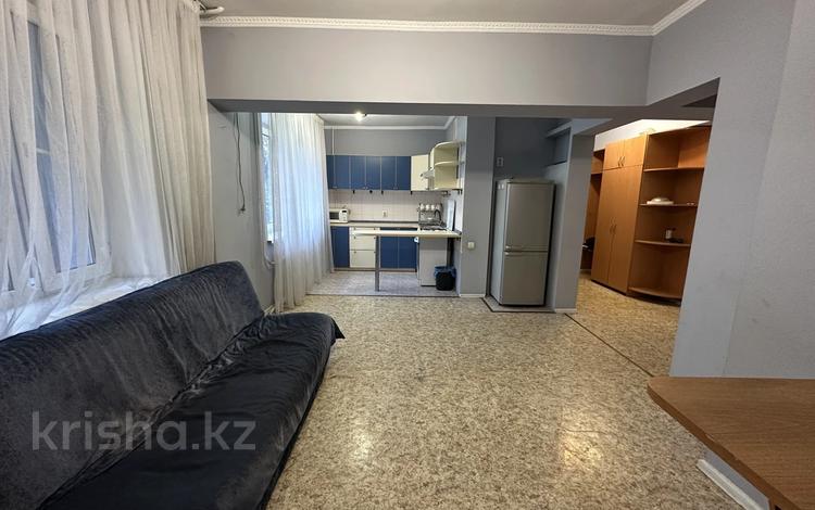 3-комнатная квартира · 67.7 м² · 4/5 этаж, Толе би 125 — Муратбаева за 330 000 ₸ в Алматы, Алмалинский р-н — фото 4