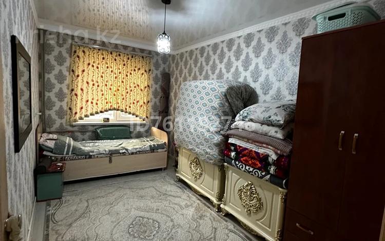 3-комнатная квартира · 65 м² · 1/5 этаж, 11-й микрорайон, 11-й микрорайон 203 — Алимбетова за 27 млн 〒 в Шымкенте, Енбекшинский р-н — фото 2